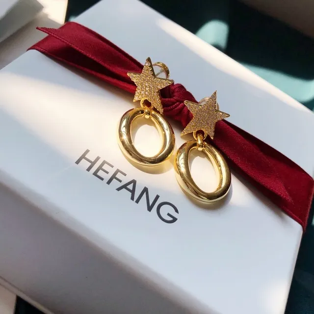 HEFANG Gold-Tone Pavé Star Oval Hoop Earrings 4