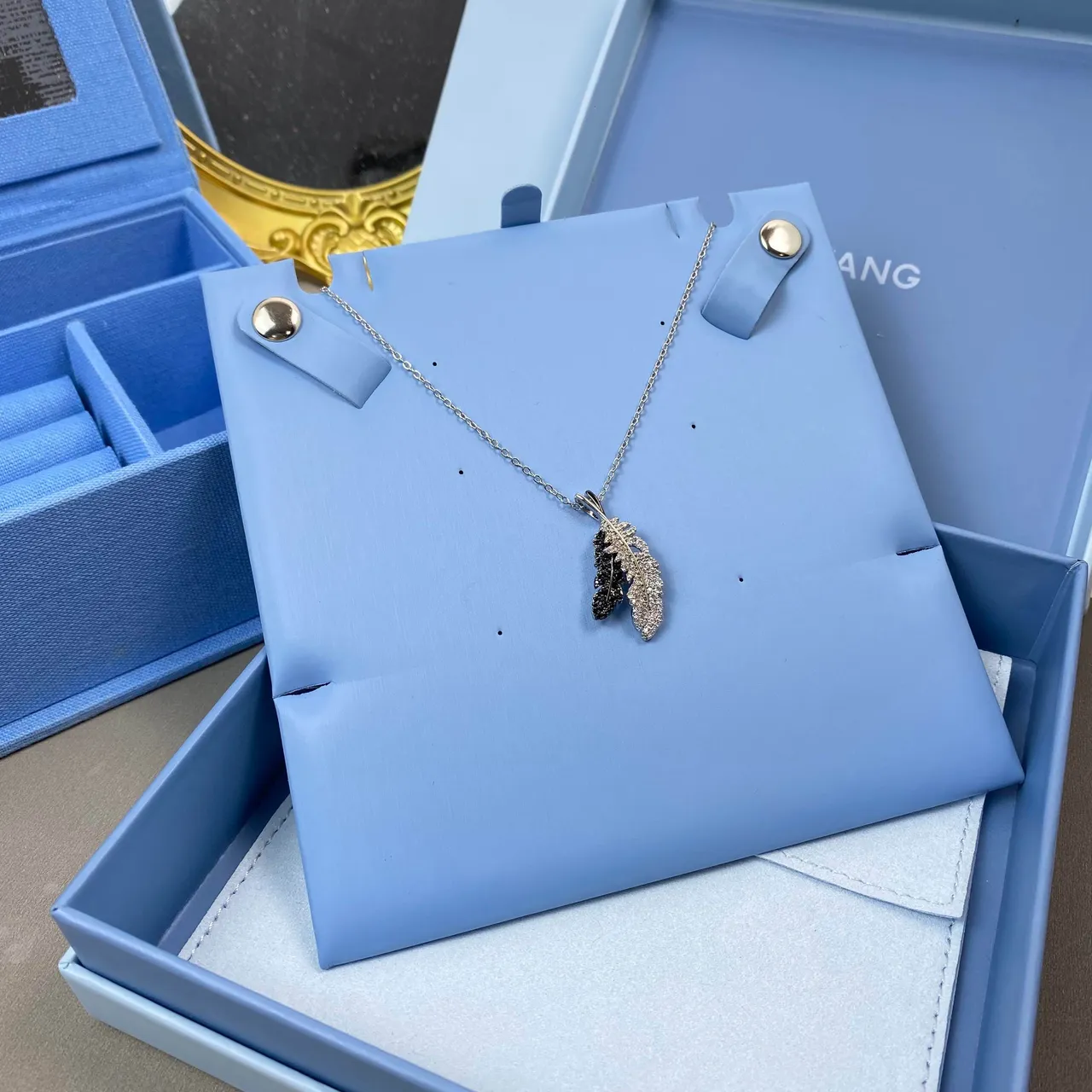 HEFANG Silver Black Feather Motif Pavé-Set Stones Necklace 3
