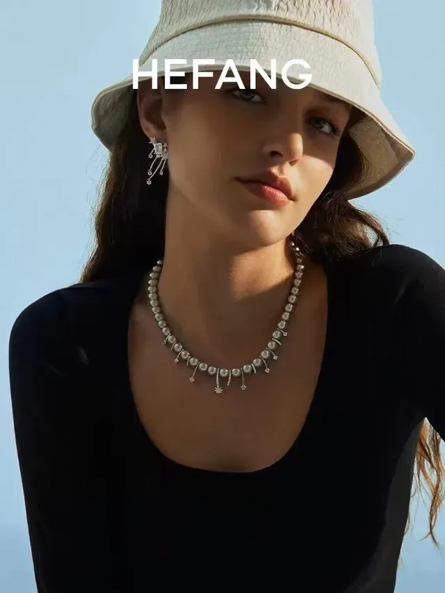 HEFANG Silver-Toned Pearl and Diamond Charm Necklace 2