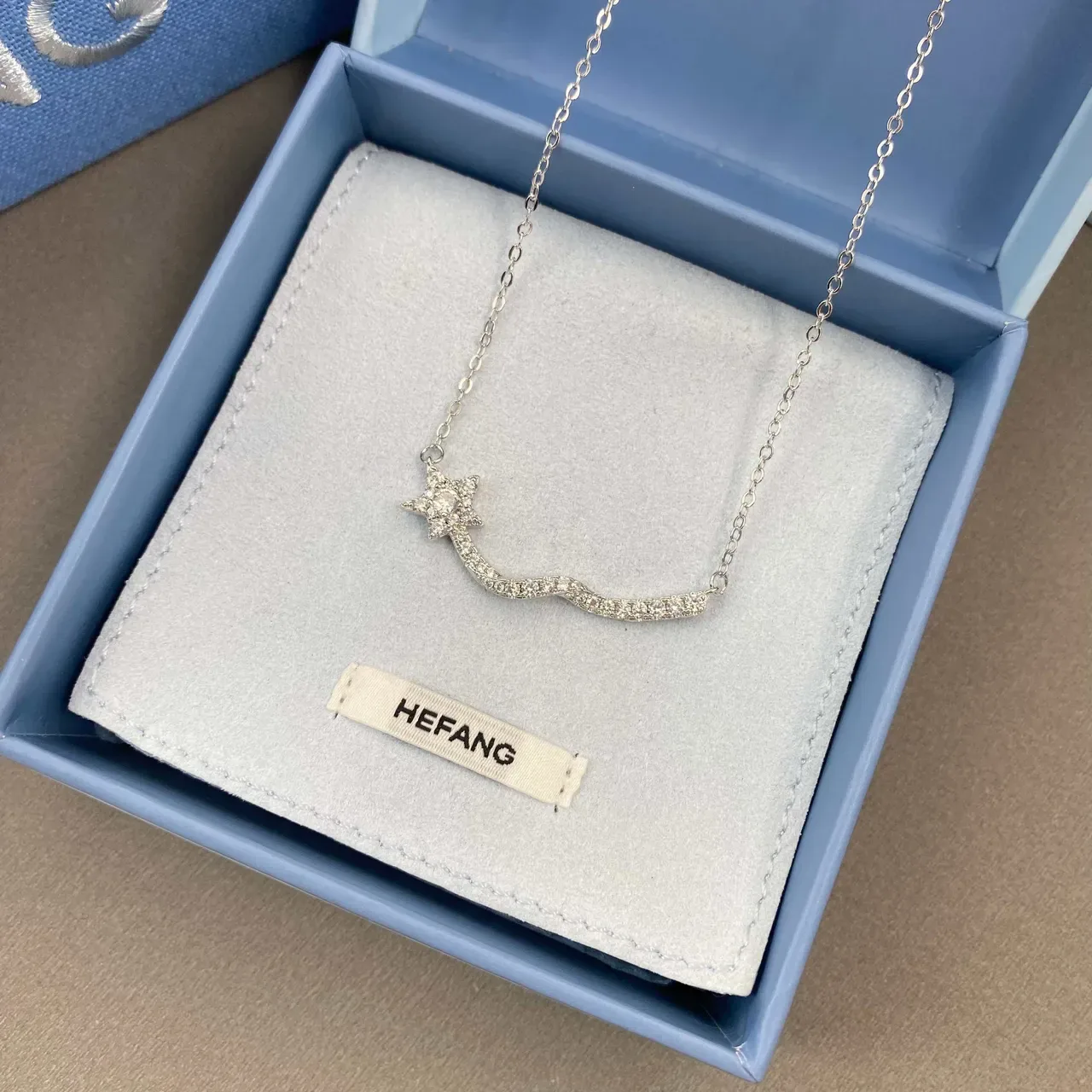 HEFANG Star Trail Pavé Necklace 3