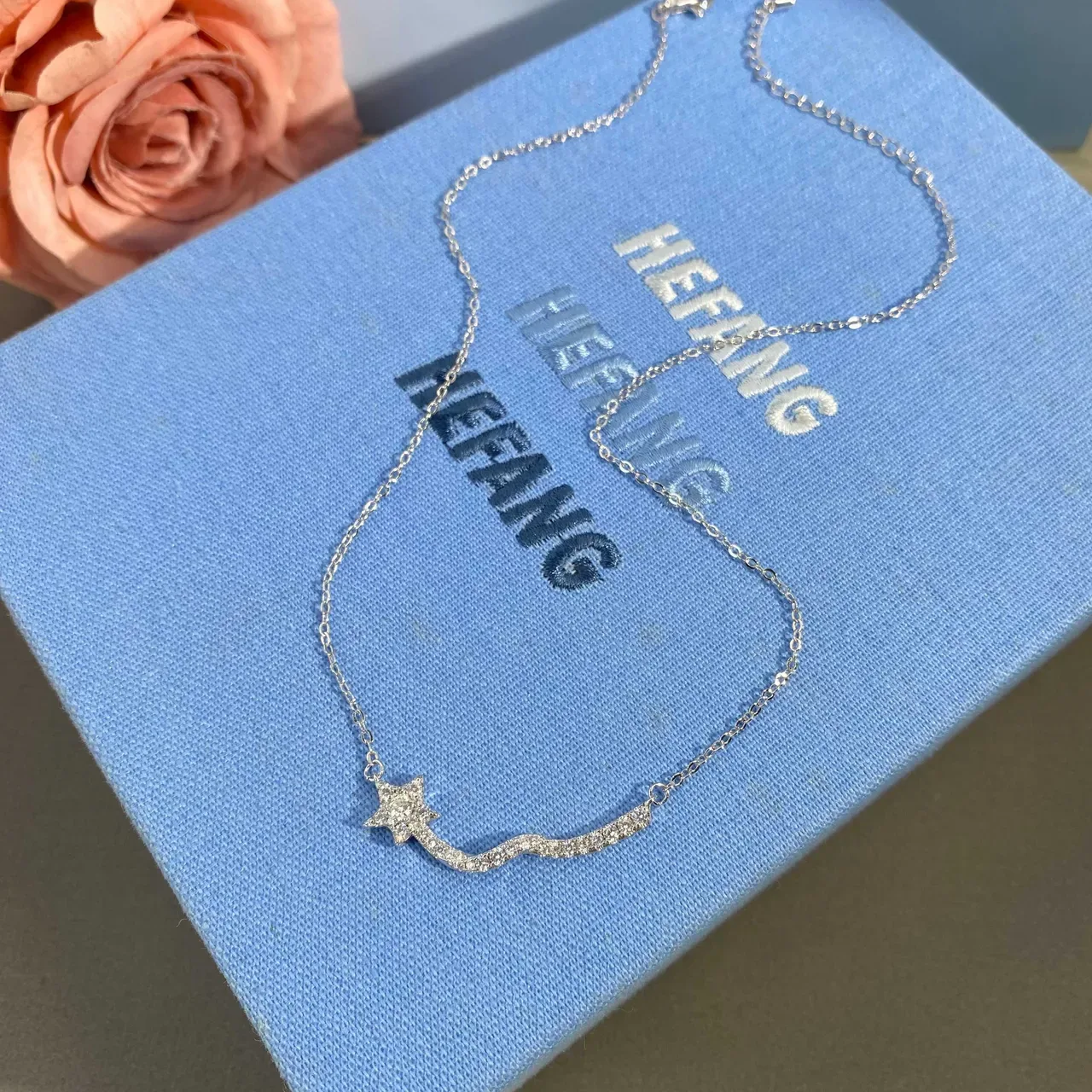 HEFANG Star Trail Pavé Necklace 5