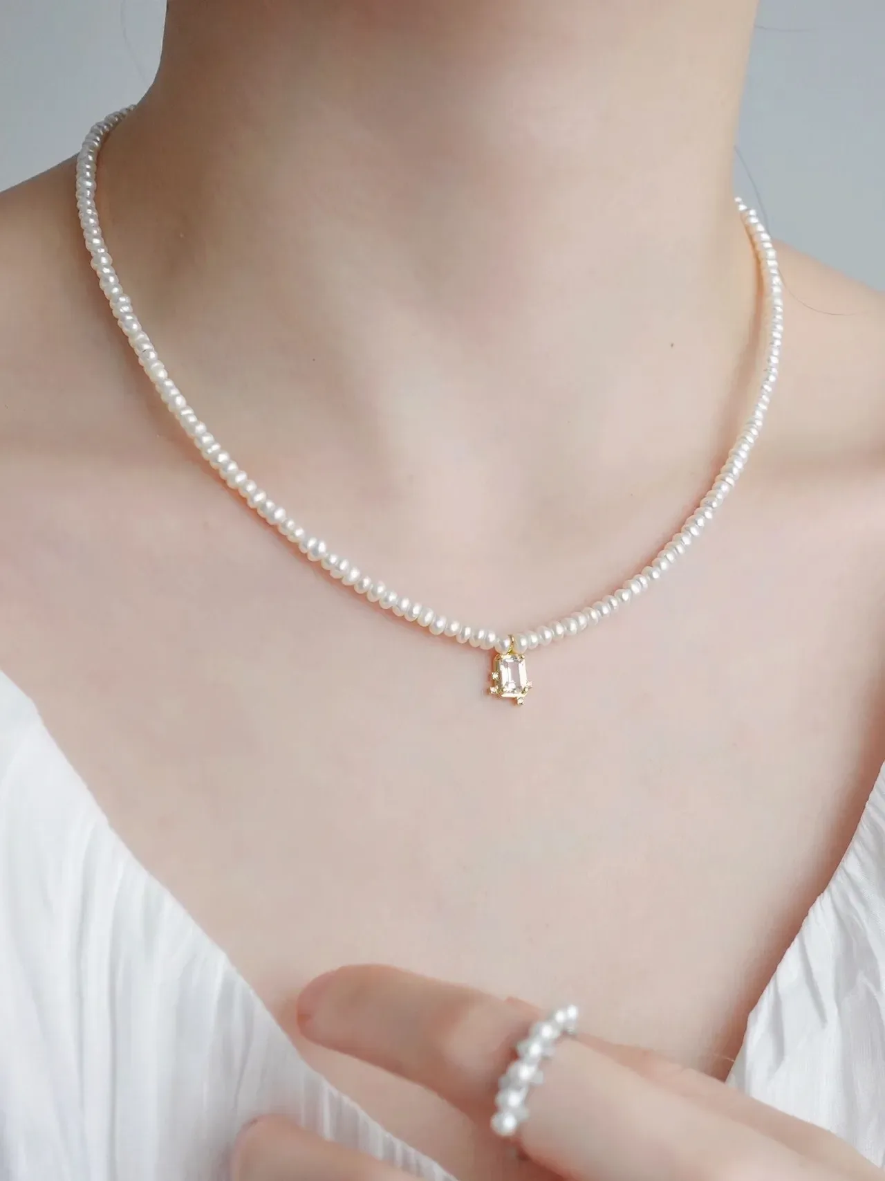 HEFANG White Gold Pearl Strand Rectangular Crystal Pendant Necklace 2