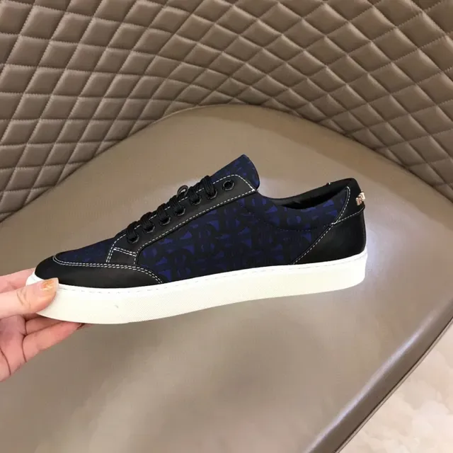 Navy and Black Patterned Low-Top Lace-Up Sneaker 3