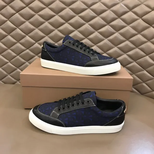 Navy and Black Patterned Low-Top Lace-Up Sneaker 6