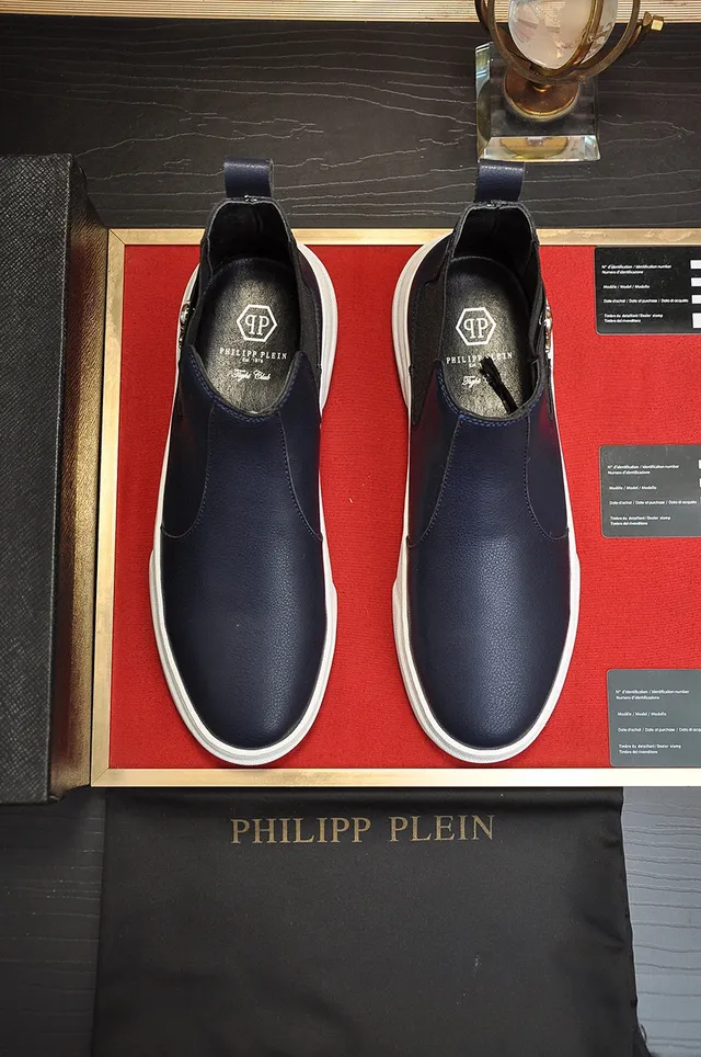 Navy White Leather Platform Sole Chelsea Boots 9