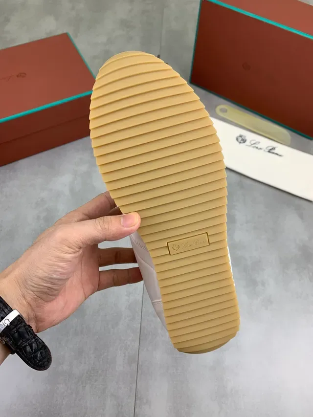 Off-White Suede and Leather Low-Top Gum Sole Sneaker 2