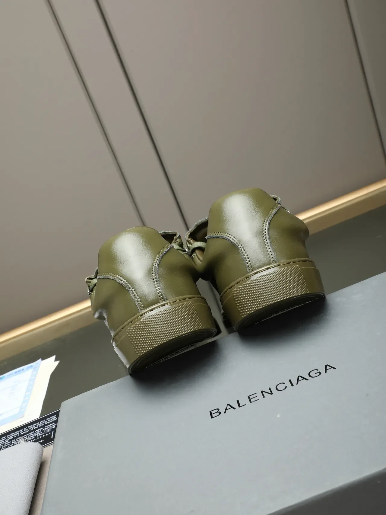 Olive Green Smooth Leather Low-Top Sneaker 3