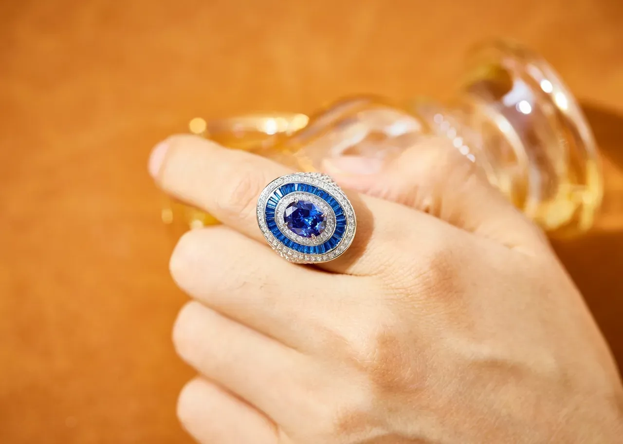 Oval Sapphire and Diamond Halo Ring 6