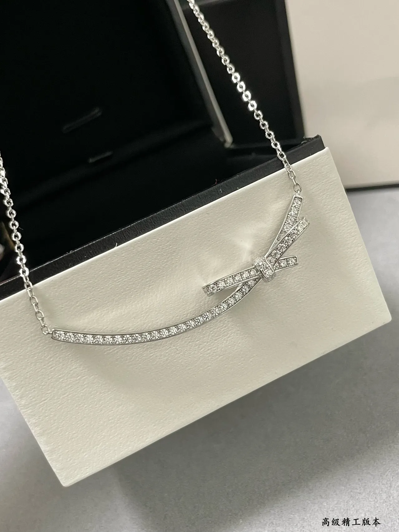 Pavé-Set Curved Bar Bow Motif Necklace 4