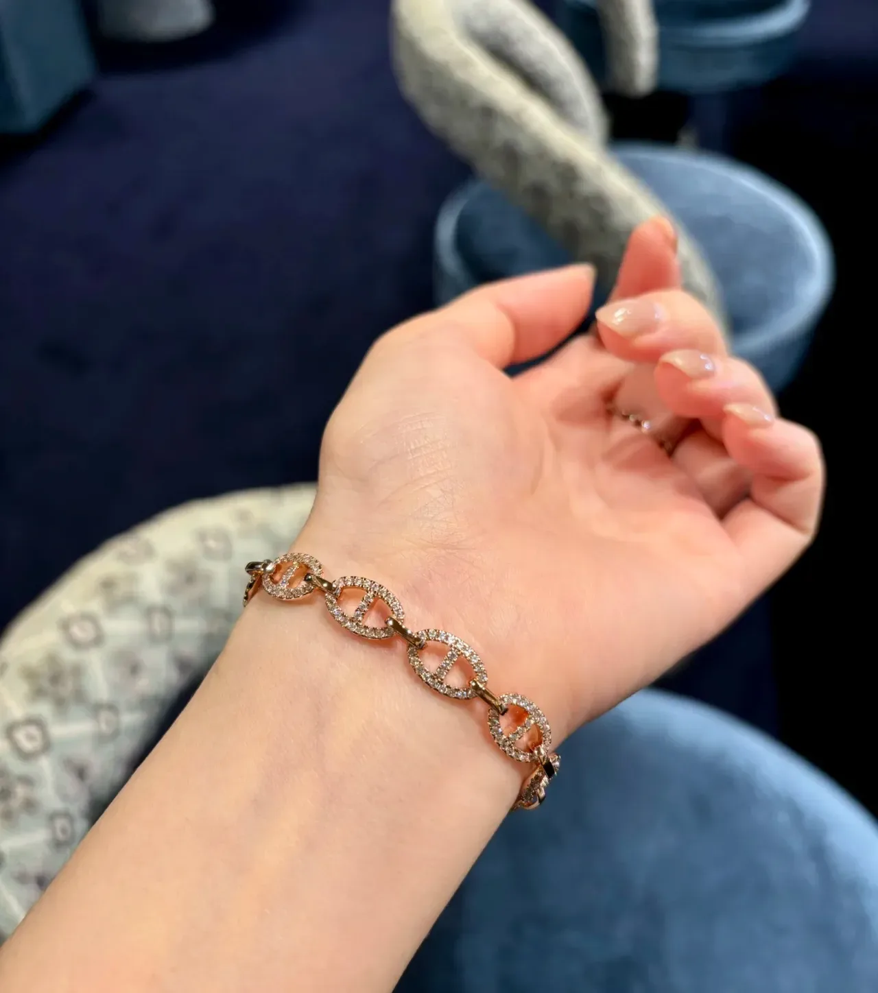 Pavé-Set Oval Link Rose Gold Tone Bracelet 4