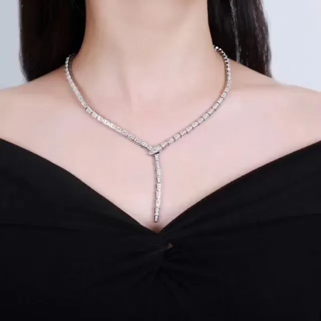 Pavé-Set Y-Shaped Geometric Necklace 3