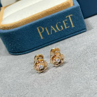 Piaget Rose Gold Transparent Floral Motif Layered Petal Construction Earrings