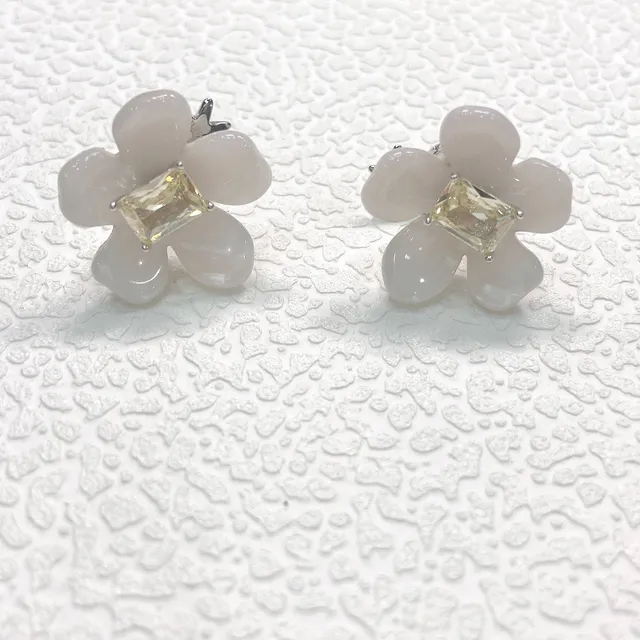 Pink White Flower-Shaped Resin-Like Petals Earrings 2