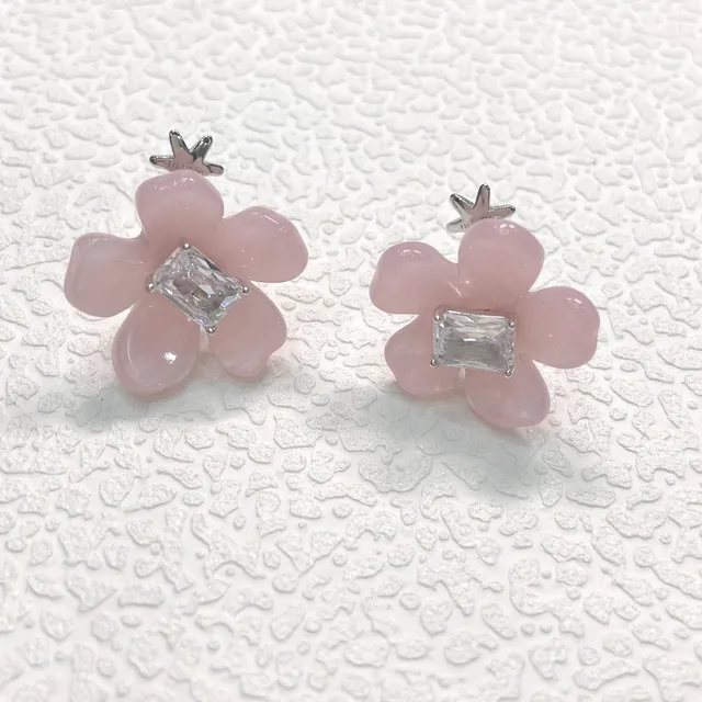Pink White Flower-Shaped Resin-Like Petals Earrings 4
