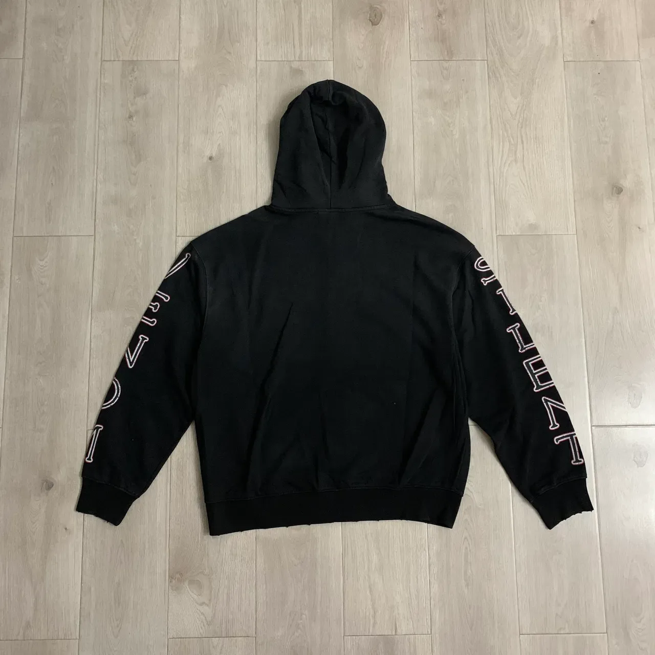 PUAA Silent Venom Graphic Zip-Up Hoodie 7