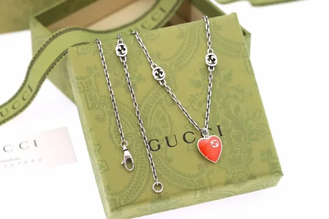 Red Enamel Heart Pendant Necklace 9