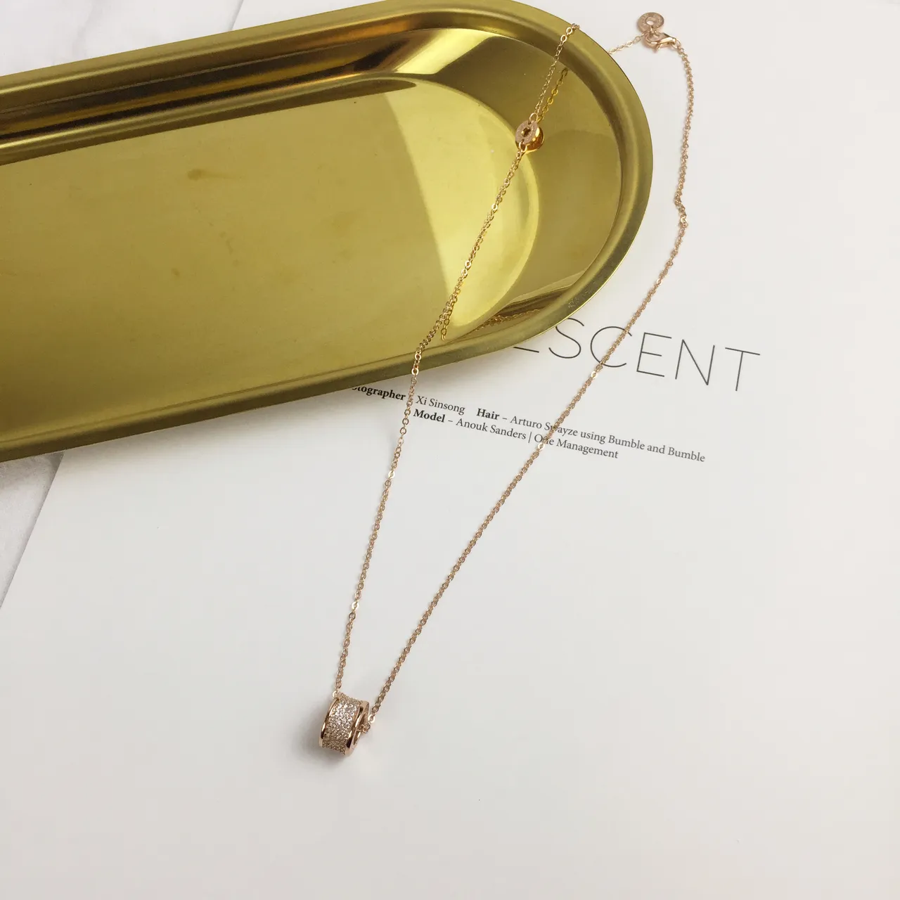 Rose Gold Cylindrical Pavé Pendant Necklace 4