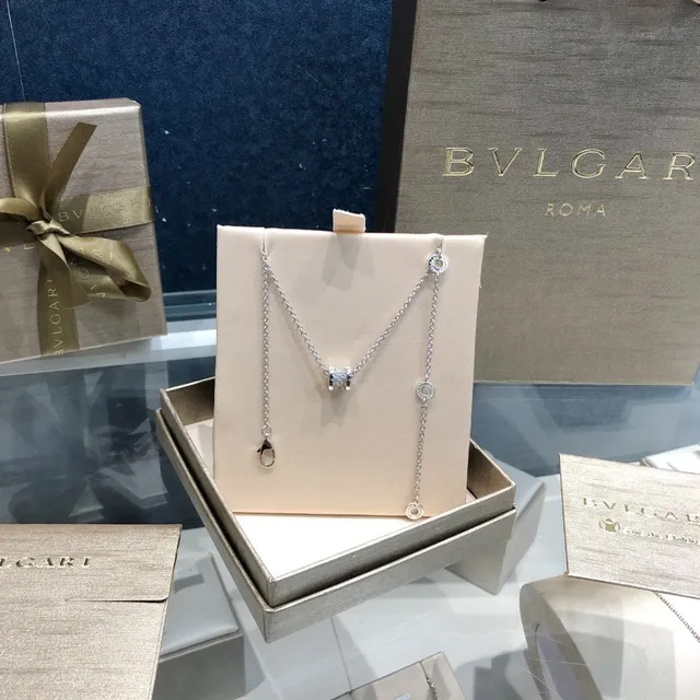 Rose Gold Tone Pavé Cylinder Pendant Necklace 3