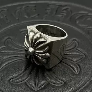 Sculpted Floral Motif Wide Band Silver Ring