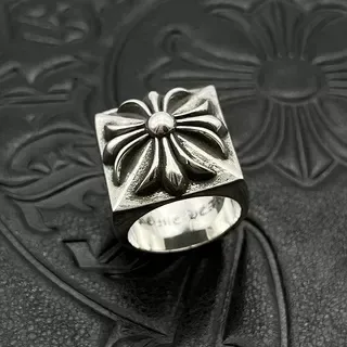Sculpted Floral Motif Wide Band Silver Ring 6