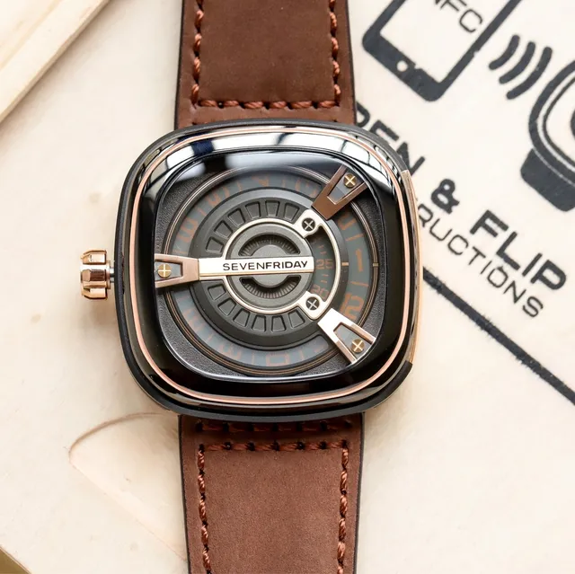 SEVENFRIDAY P-Series Caixa Quadrada de Almofada Preta Marrom Dial Exposto Multicamadas Relógio Mecânico 13