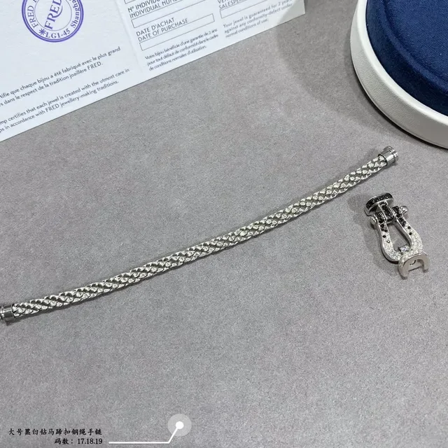 Silver Black Rope-Textured Band Horseshoe-Shaped Clasp Bracelet 6