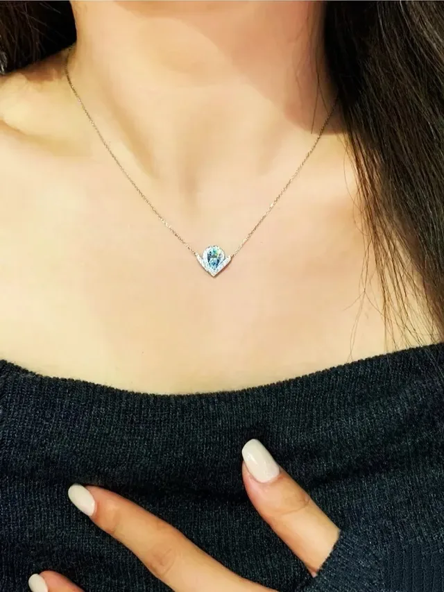 Silver Blue Heart-Shaped Pendant Teardrop Gemstone Necklace 9