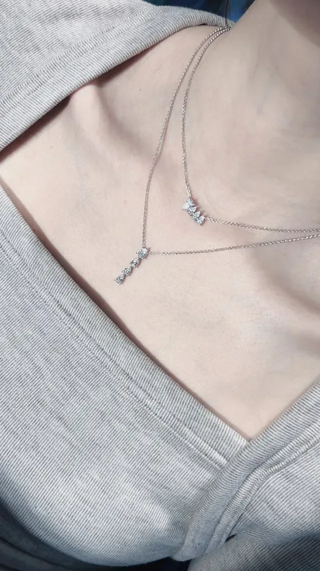 Silver Chain Vertical Four-Stone Teardrop Pendant Necklace 3