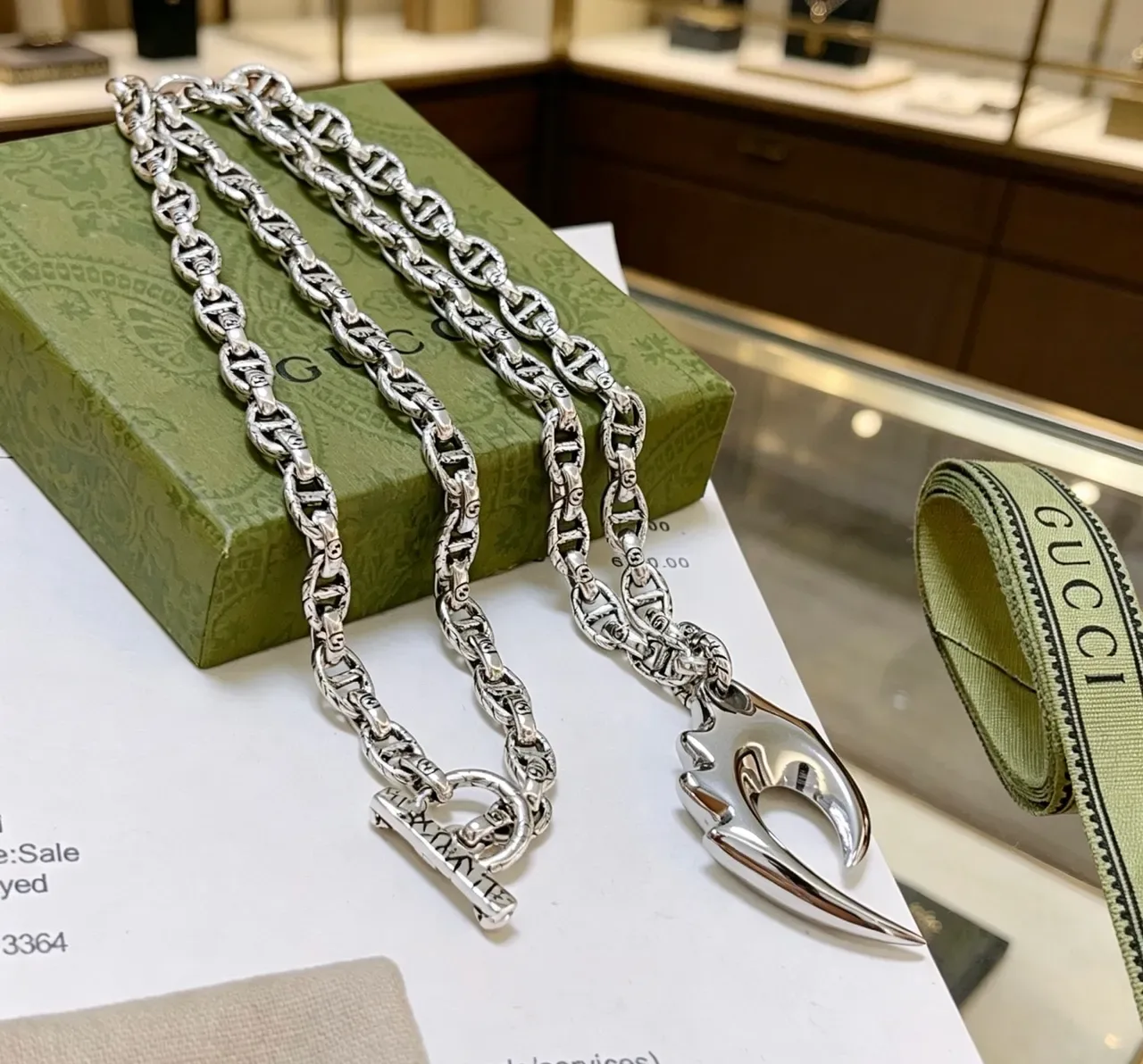 Silver Chunky Mariner-Link Chain Textured Section Necklace 6