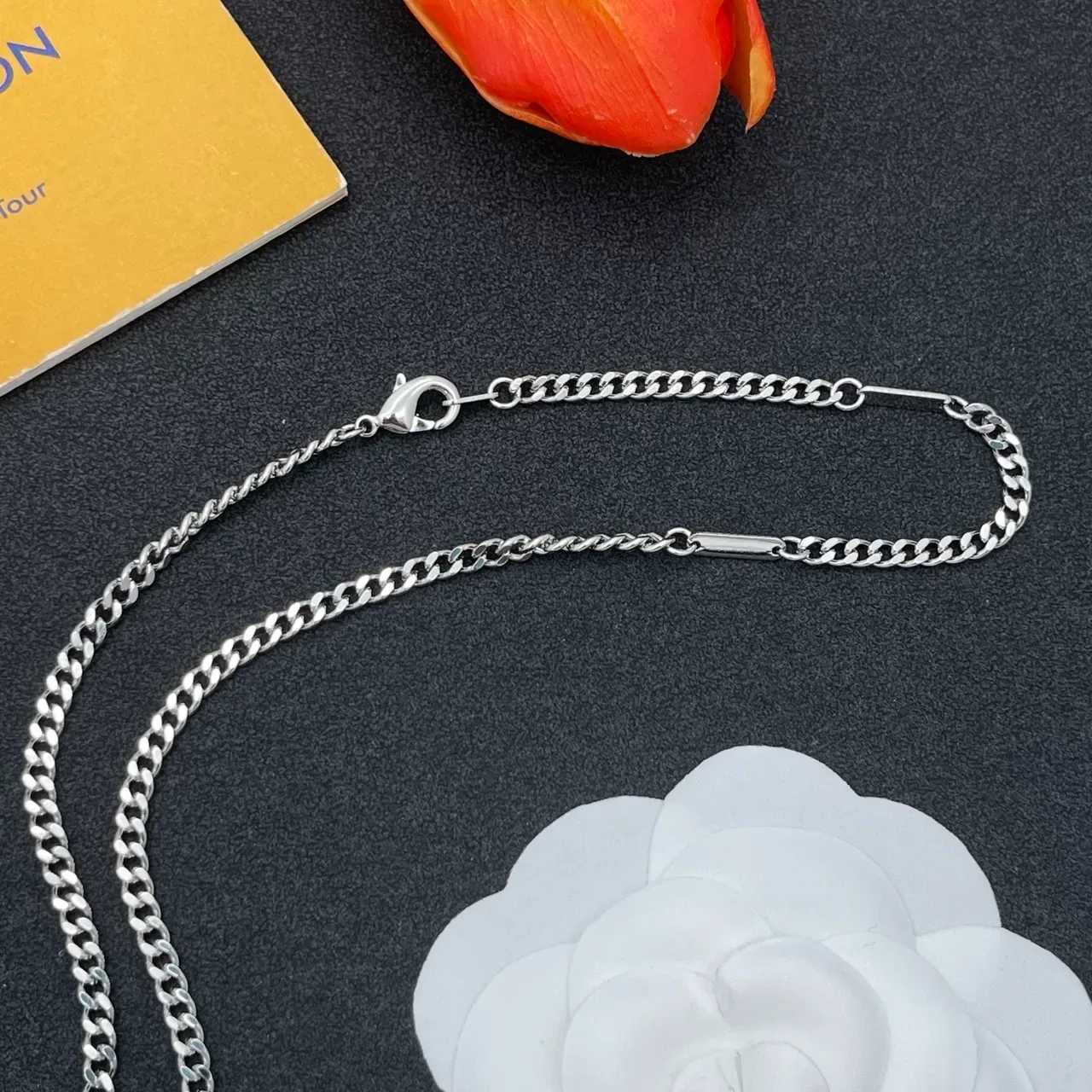 Silver Gold Curb Chain Jacket-Shaped Pendant Jewelry 5