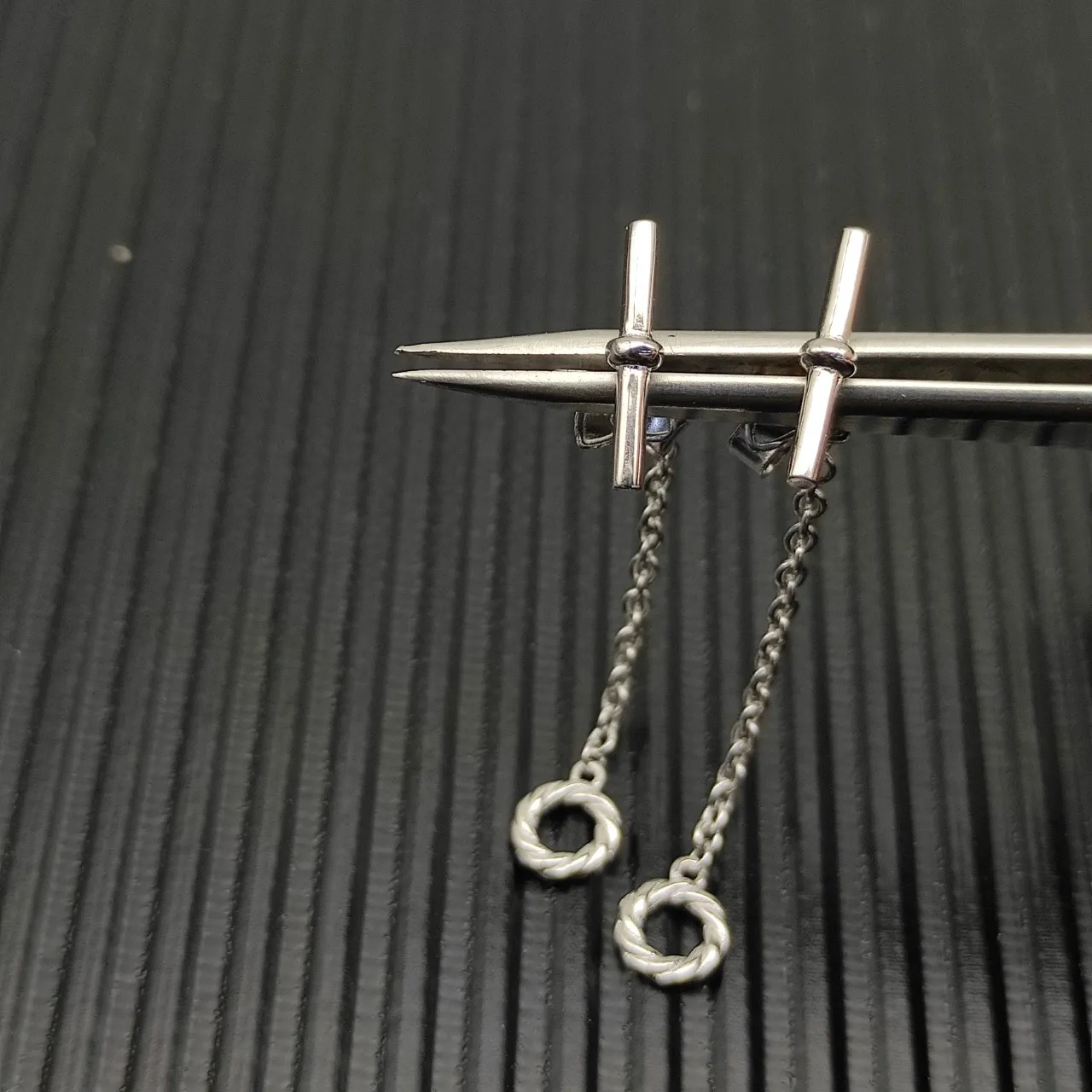 Silver Knot Toggle Chain Drop Earrings 5