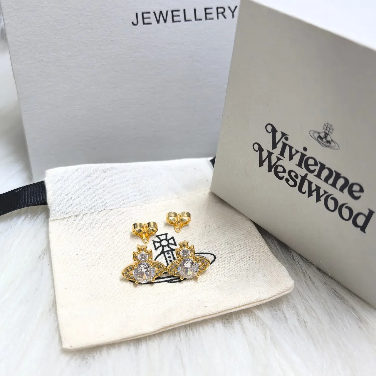 Silver-Tone Clear Stone Marquise Pavé Cross Motif Stud Earrings 6