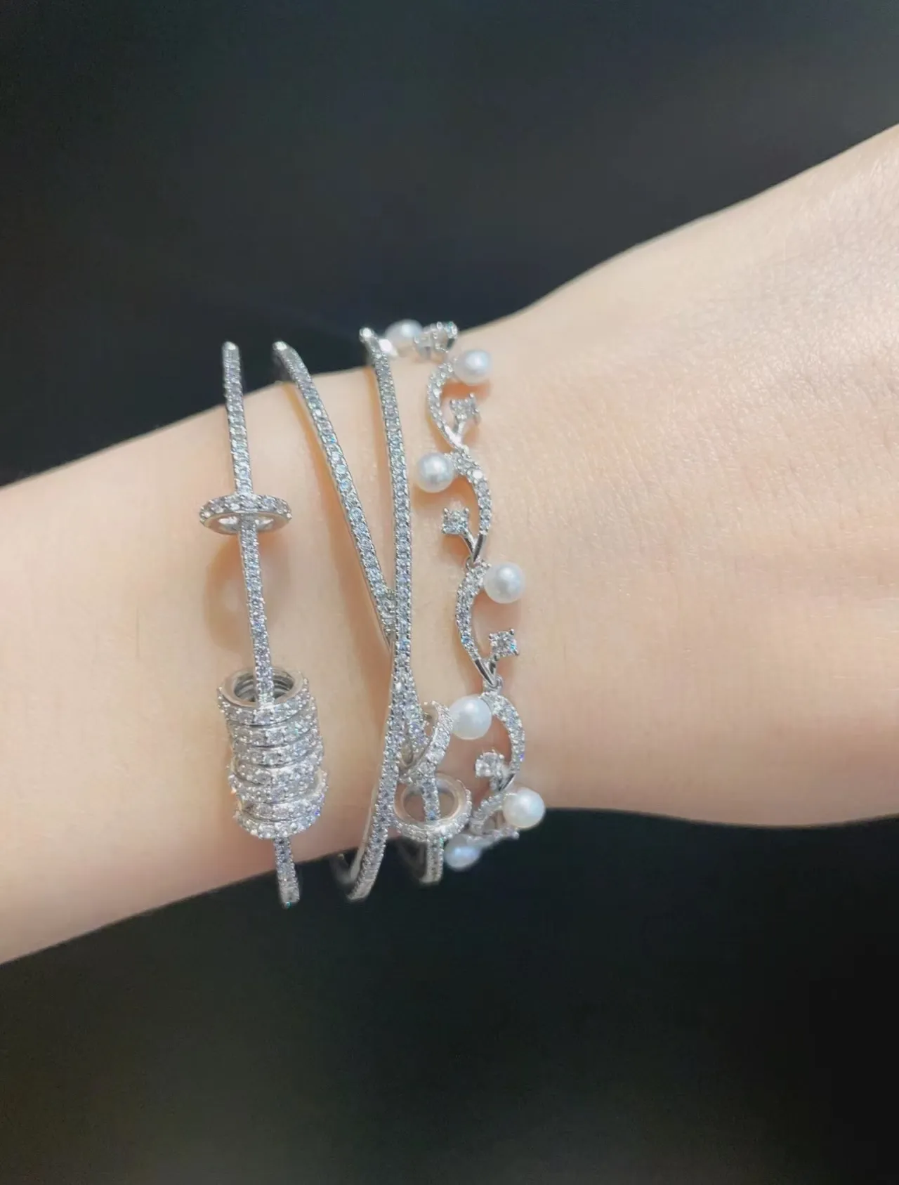 Silver-Tone Star and Pearl Vine Bracelet 5