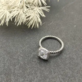 Silver-Tone Twisted Rope Band Cushion-Cut Faceted Stone Ring
