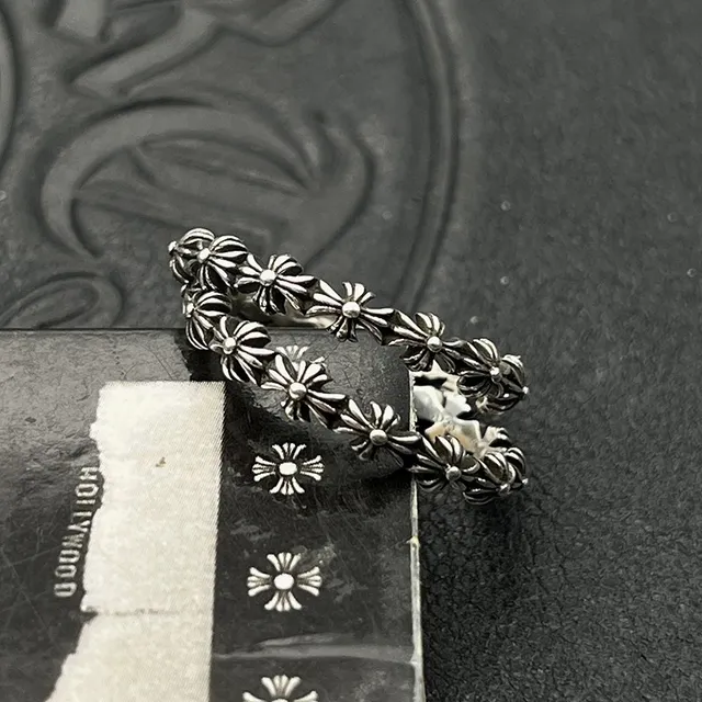 Silver-Toned Textured Starburst Motif Ring 5