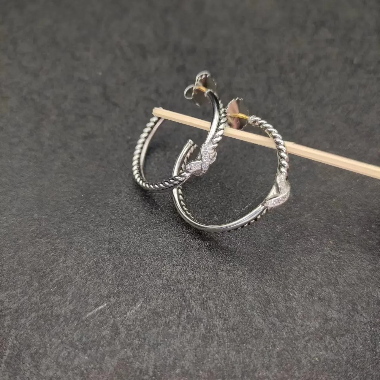 Silver Twisted Rope Texture Leaf-Shaped Embellishments Earrings 5