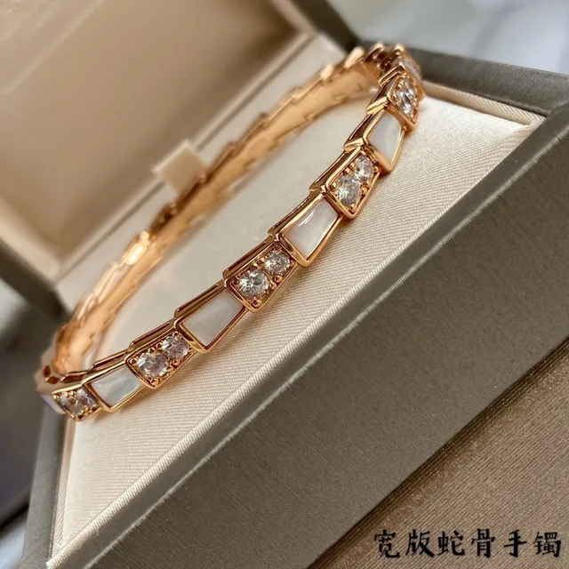 Snake Bone Bracelet Green Gold Segmented Geometric Bracelet 9