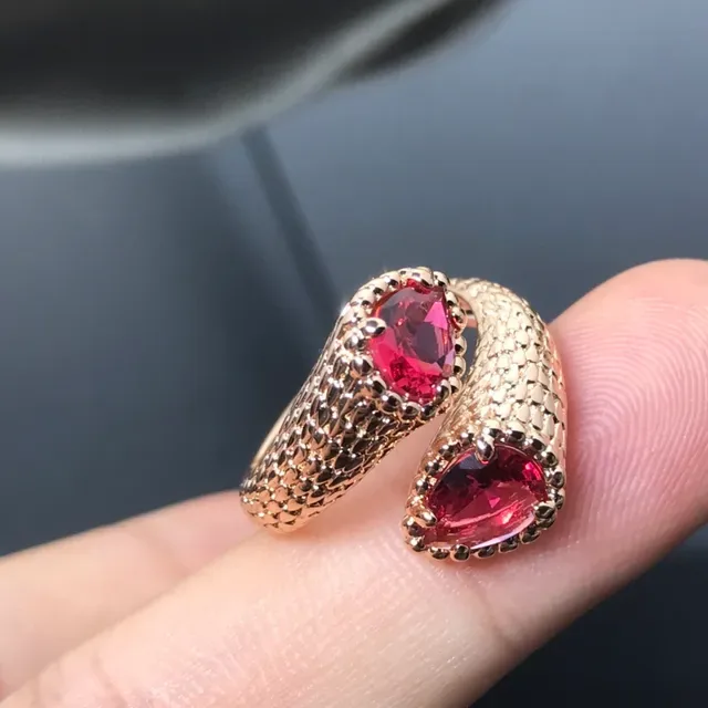 Textured Scale Band Cabochon Gemstone Rings 3