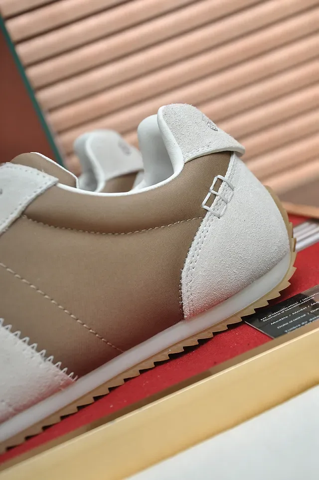 Two-Tone Suede Panelled Lifestyle Sneaker 2