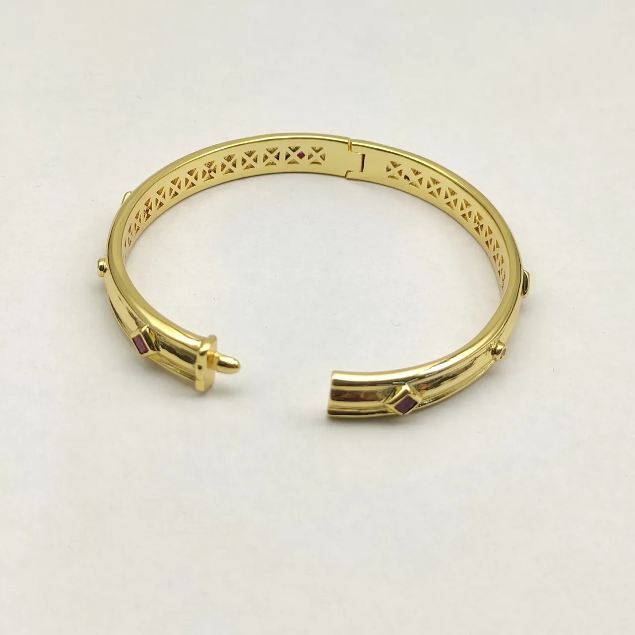 Vid Yurm Gold Red Geometric Lattice Interior Bracelet 5
