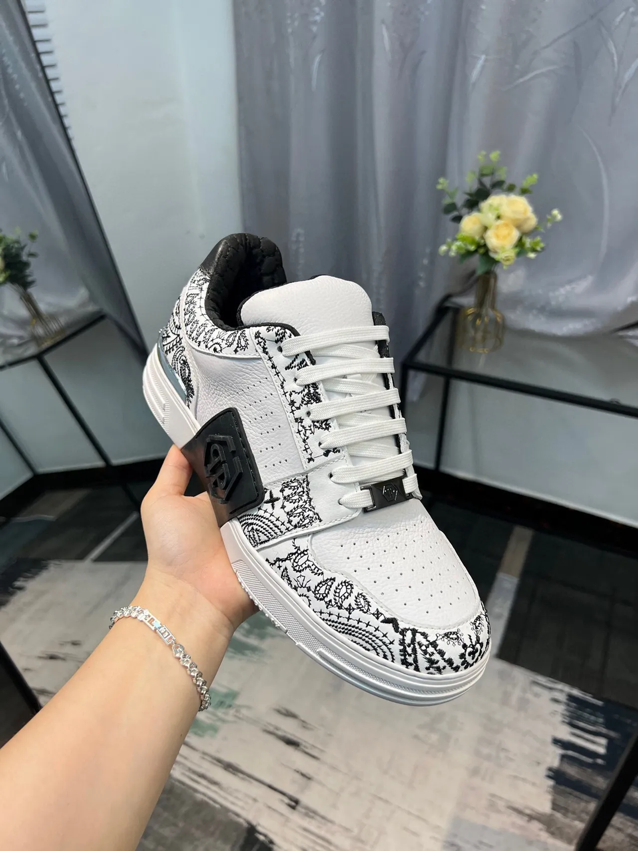 White and Black Bandana-Print Low-Top Lifestyle Sneakers 5