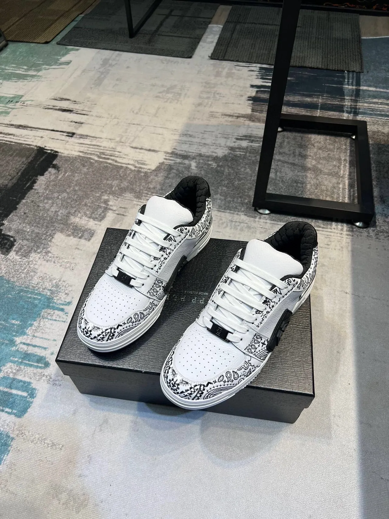 White and Black Bandana-Print Low-Top Lifestyle Sneakers 6