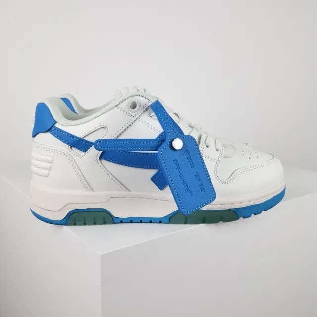 White and Blue Arrow-Logo Lifestyle Sneakers 3