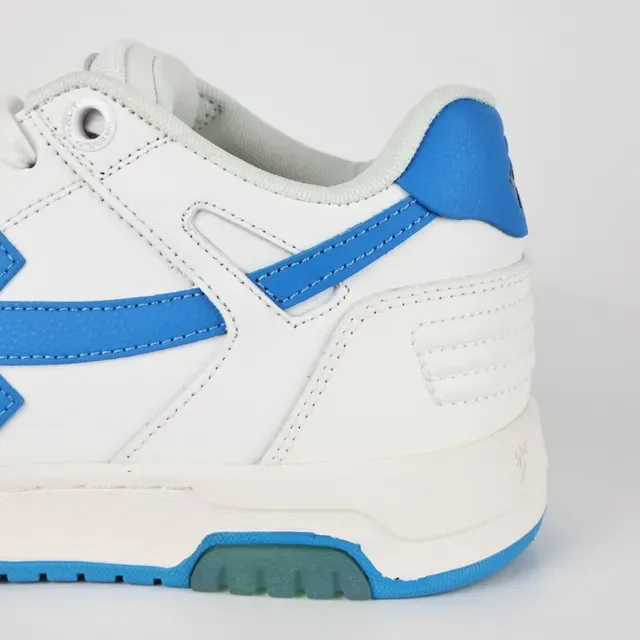 White and Blue Arrow-Logo Lifestyle Sneakers 4