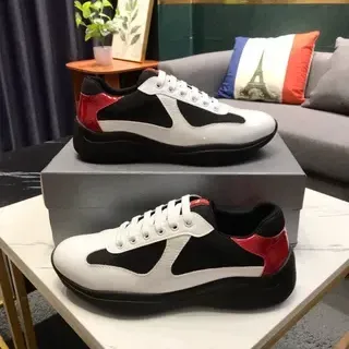 Zapatillas de plataforma blanco negro rojo color bloqueado