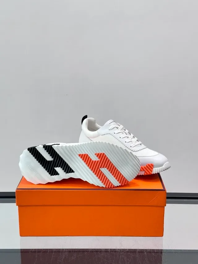 White Black Textile Upper Sculpted Ridged Midsole Sneakers 2
