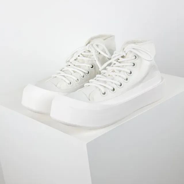 White High-Top Canvas Platform Sneaker 2