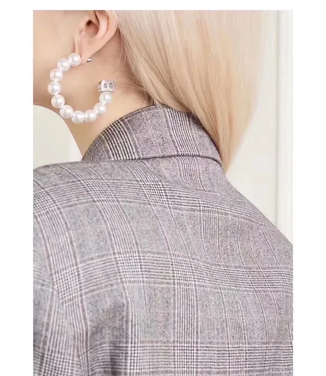 White Silver Pearl Bead Hoop Design Earrings 7