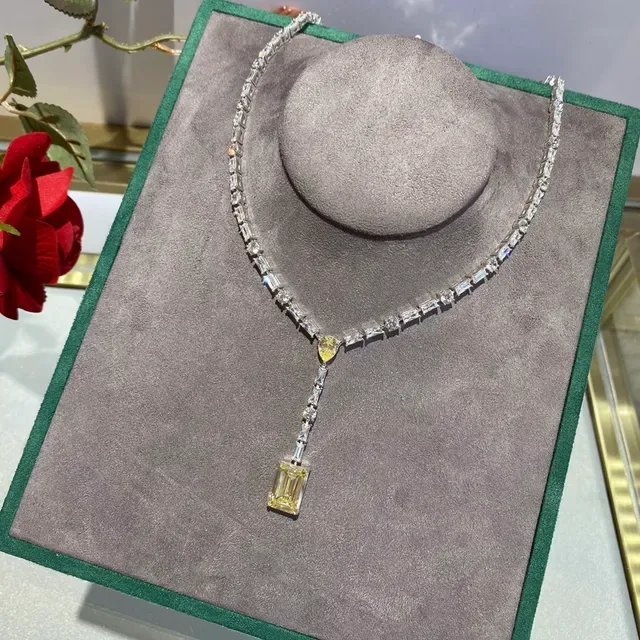 Yellow and Clear Stone Y-Shaped Lariat Necklace 4
