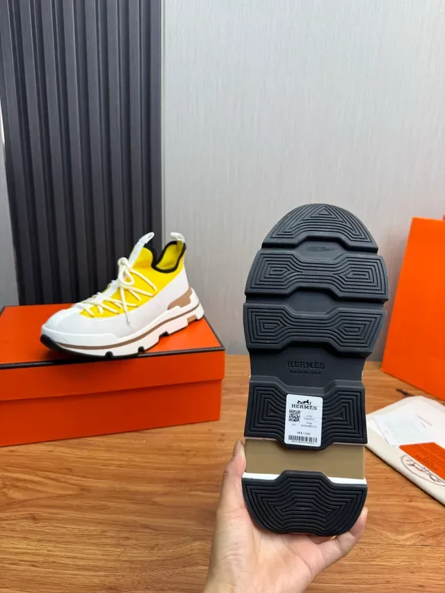 Yellow and White Color-Blocked Chunky Lifestyle Sneaker 2
